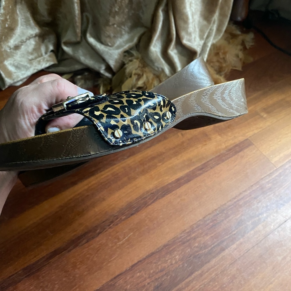 Dr. Scholls Leopard Print Slide/Sandal - Picture 3 of 9